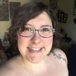 Vikki Joyce - @ifurienne - Instagram