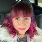 Vikki Gough - @vikkileegough - Instagram