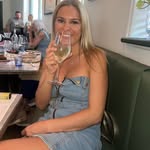 Vikkilee Byrne - @vikkileexx - Instagram