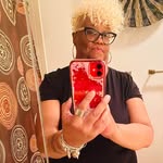 Vikki Webster - @slikestvik64 - Instagram