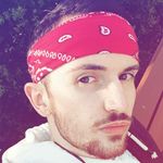 Vincent Becker - @vinsousqueen - Instagram