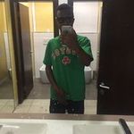 Vincent Benson - @koladekolly - Instagram