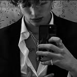 Vincent Hacker 🚬 - @vincentthacker.__ - Instagram