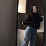 v. - @violacaini - Instagram