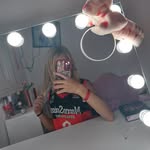 VIOLA FARRIS - @viola30268 - Instagram