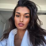 Viola Flores - @violaflores419 - Instagram