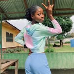 Viola Gibson - @mon_tee16 - Instagram