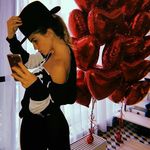 Viola Hall - @_dirty_dianaa_ - Instagram