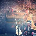 Viola Jacobson - @agentainard - Instagram