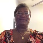 Viola James - @viola3710 - Instagram