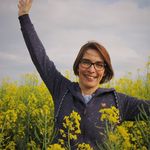 Viola - @violajordan74 - Instagram