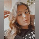 𝖛𝖎𝖔𝖑𝖆 𝖑𝖆𝖒𝖕𝖆𝖗𝖊𝖑𝖑𝖎 - @violalamparelli - Instagram