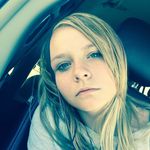 Viola Rector - @viola.monkeypoo - Instagram