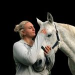 Viola Jolie Inghlieri - Rider - @raviolajolie - Instagram