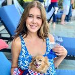 Violet Acevedo - Facebook