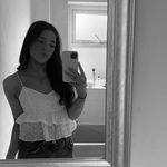 Violet Costello - @violet.costello - Instagram