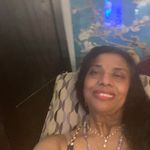 Violet Cullen - @islagirl61 - Instagram