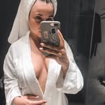 Violet Curtis - @zerapu - Instagram