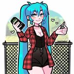 V - @violet_dahlia_fleetwood - Instagram