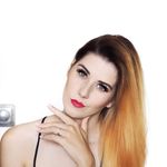 Violet Glass - @shiredia - Instagram