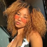 @violethammond.545 - Instagram