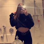Violet Harvey - @violetharvey88 - Instagram