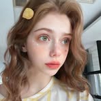 Violet Lau - Facebook