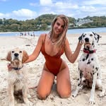 Violet Lowe - @maxon.jaylian - Instagram