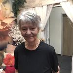 Violet Marsh - @violet12845 - Instagram