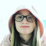 Violet Perry - @xvio_lattex - Instagram