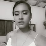 Violet Petersen - @teloiv_pete_7 - Instagram