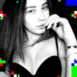 Elizabeth - @violetramseyhimad - Instagram