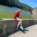 Violet Robertson - @violet_robertson1776 - Instagram