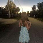 Violet Russell - @vi0let.russell - Instagram