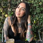 Violet Salas - @servingfacebyviolet - Instagram