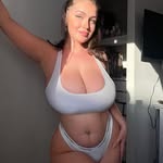 @violet.spencer1839200 - Instagram