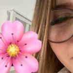Violet stubbs - @xvi0l3tx190 - Instagram