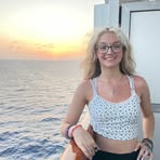 Violet Sutton - Facebook