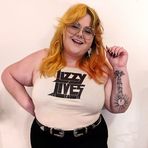 Violet Vasquez - Facebook