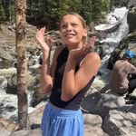 Violet Vinson - @mygrippersslay - Instagram