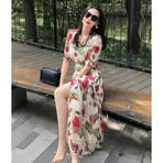 Violet Yang - Facebook