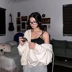 Violet York - Facebook