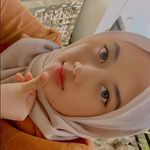 @virginiarizky - Instagram