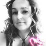 Virginia Schulz - @red_lady_02 - Instagram