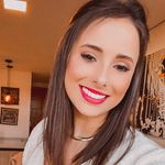 Vivianne Bender - @viviannebender - Instagram