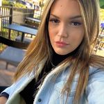 Vivian Berry - @vivianberry_357 - Instagram