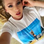 Vivian Castle - @gentlesoul231 - Instagram