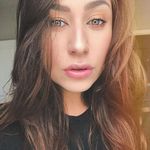 Vivian Collins - @vivian.collins.1023611 - Instagram