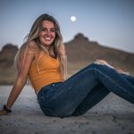 Vivian Ely - @viv.ely - Instagram