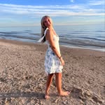 Vivian Hoffman - @vivianelain - Instagram